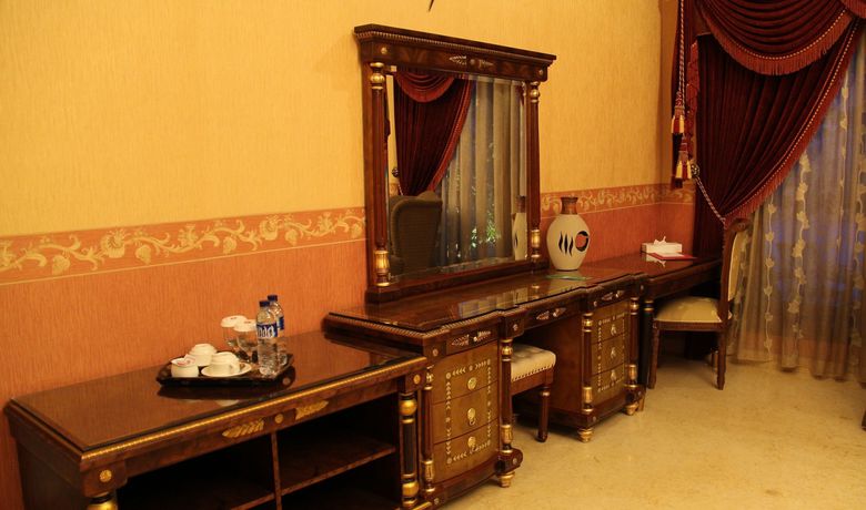 Imagen de la habitación del Hotel Ndalem Nugraheni. Foto 10