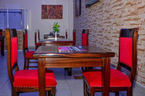 Imagen general del Hotel Ndanga. Foto 16