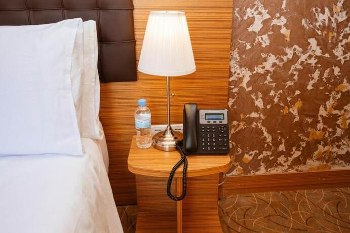 Imagen de la habitación del Hotel Ndaru Luxury Suites. Foto 17