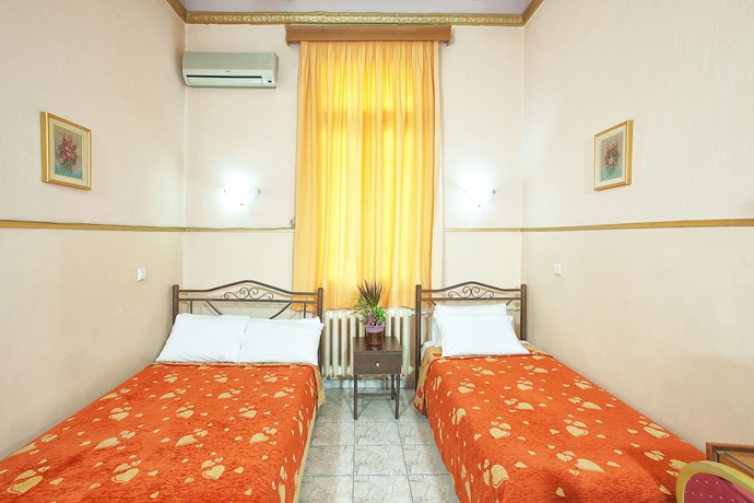 Imagen de la habitación del Hotel Nea Metropolis. Foto 11