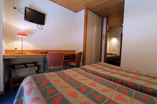 Imagen de la habitación del Hotel N&eacute;v&eacute;. Foto 14