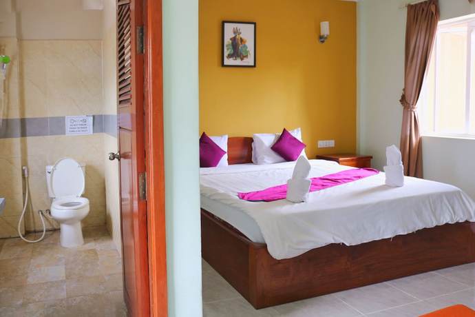 Imagen de la habitación del Hotel Neakru Guesthouse and Restaurant. Foto 4