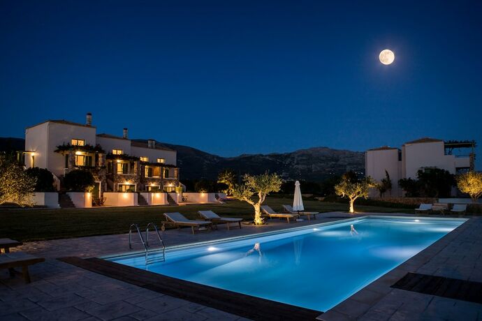 Imagen general del Hotel Neapoli Villas. Foto 5