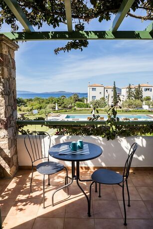 Imagen general del Hotel Neapoli Villas. Foto 15