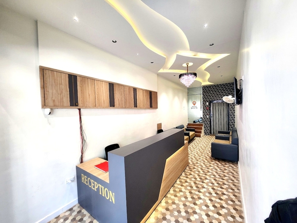 Imagen de los interiores del Hotel Near Me. Foto 19