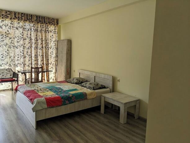 Imagen de la habitación del Hotel Near The Beach. Foto 3