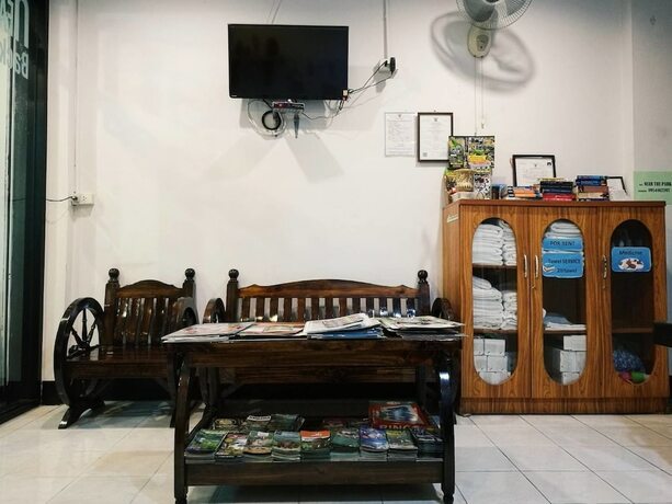 Imagen general del Hotel Near The Park Backpack House, Chiang Mai. Foto 2
