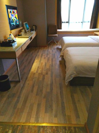 Imagen de la habitación del Hotel Neat. Foto 17