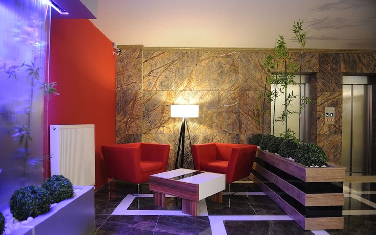 Imagen de los interiores del Hotel Neba Royal, İlkadım. Foto 15