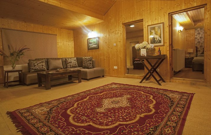 Imagen de la habitación del Hotel Nedous. Foto 16