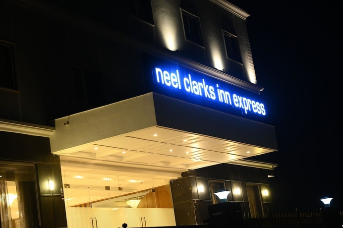 Imagen general del Hotel Neel Clarks Inn Express Agra. Foto 1