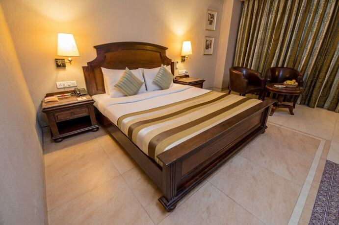 Imagen general del Hotel Neelam the Glitz. Foto 5