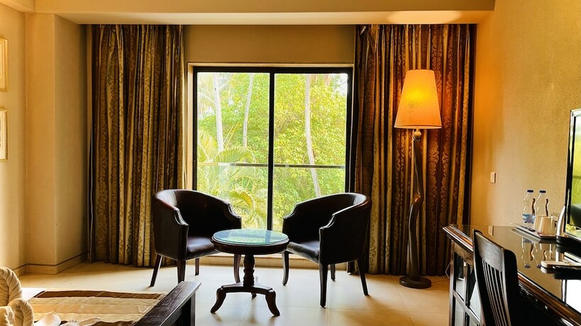 Imagen general del Hotel Neelam the Glitz. Foto 13