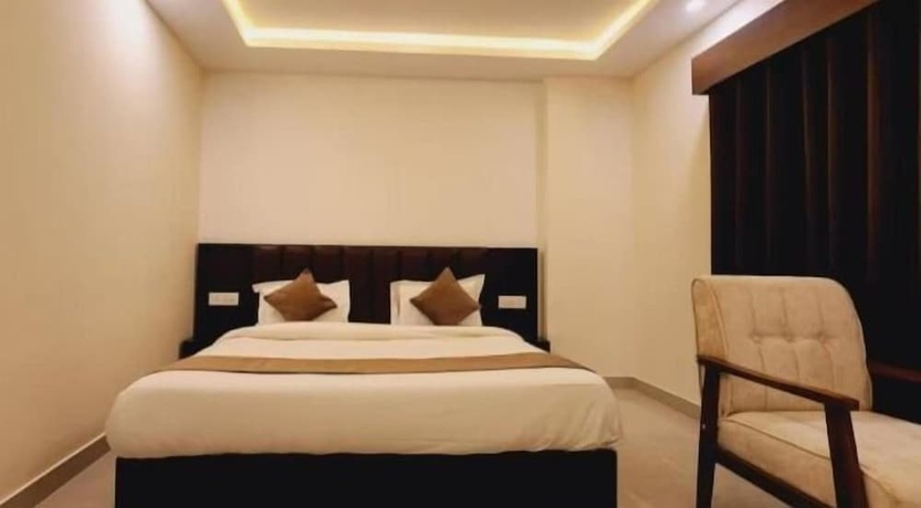 Imagen de la habitación del Hotel Neelkanth, Faizabad. Foto 3