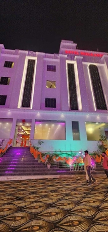 Imagen general del Hotel Neelkanth, Faizabad. Foto 1