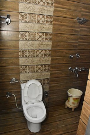 Imagen de la habitación del Hotel Neelkanth Mahadev and Resorts. Foto 10