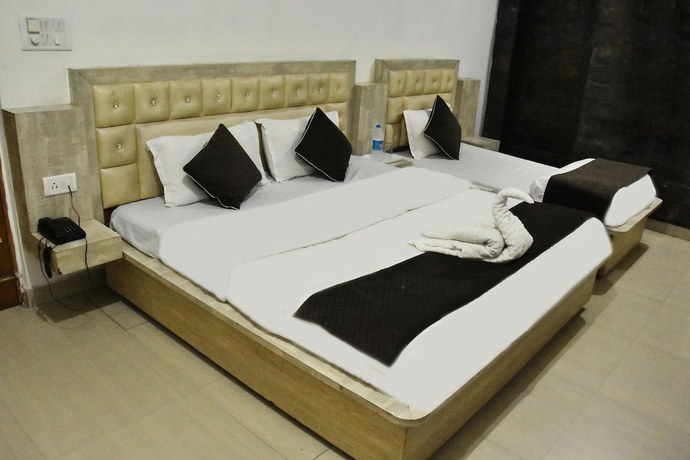 Imagen de la habitación del Hotel Neelkanth Mahadev and Resorts. Foto 13
