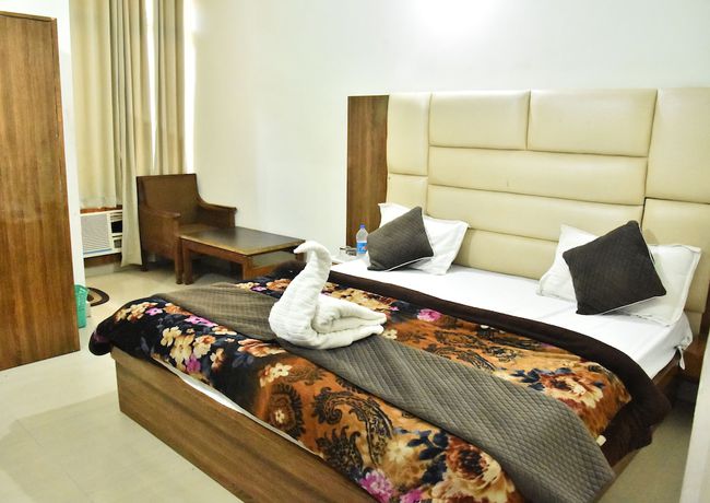 Imagen de la habitación del Hotel Neelkanth Mahadev and Resorts. Foto 19