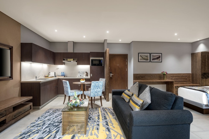 Imagen de la habitación del Hotel Neelkanth Sarovar Premiere. Foto 9