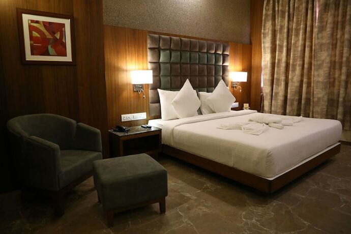 Imagen de la habitación del Hotel Neel's City Resort. Foto 21