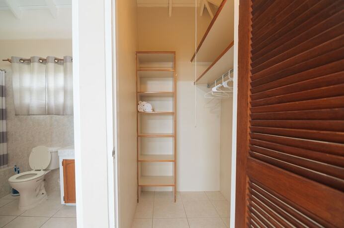 Imagen de la habitación del Hotel Neem View Apartments Antigua. Foto 10