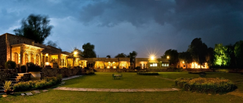 Imagen de los exteriores del Hotel Neemrana's - Deo Bagh. Foto 8