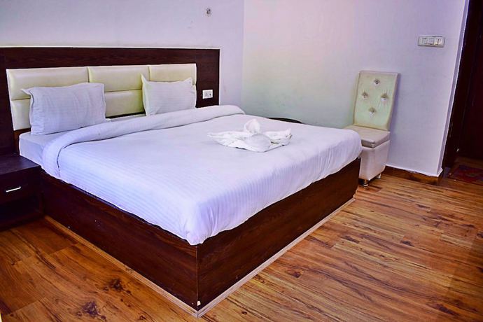 Imagen de la habitación del Hotel Neer Buddha. Foto 12
