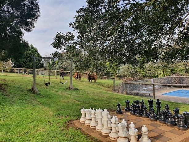Imagen de los interiores del Hotel Neerim Country Cottages. Foto 17