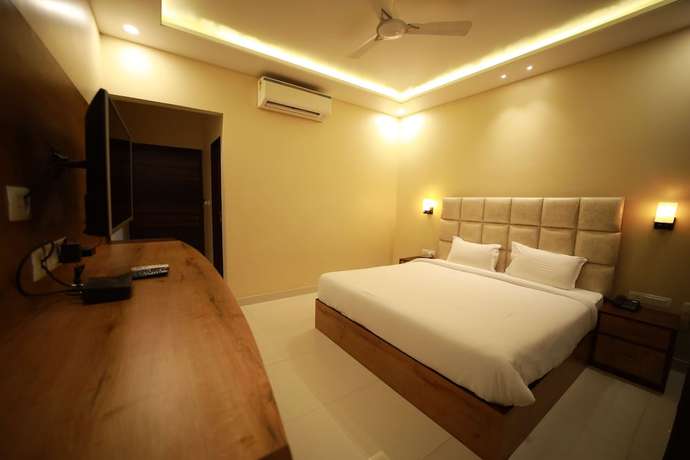 Imagen de la habitación del Hotel Neerja Inn. Foto 8