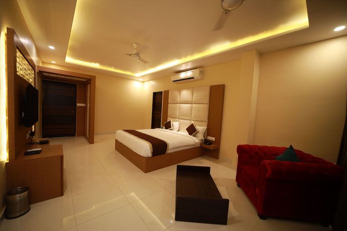 Imagen de la habitación del Hotel Neerja Inn. Foto 14