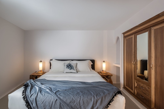 Imagen de la habitación del Hotel Nefeles Luxury Suites. Foto 4