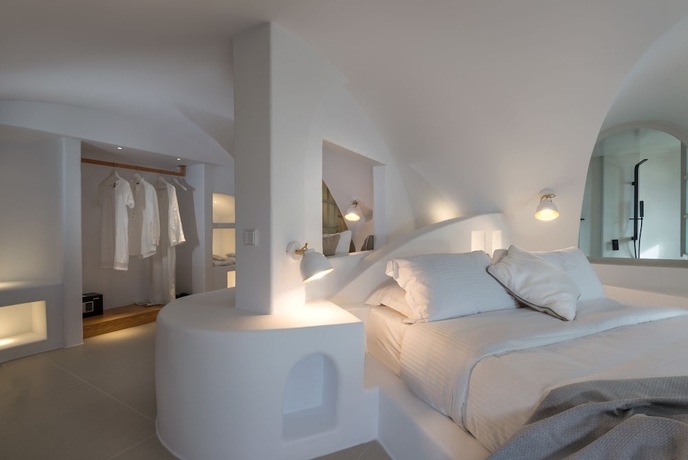 Imagen de la habitación del Hotel Nefeles Luxury Suites. Foto 15