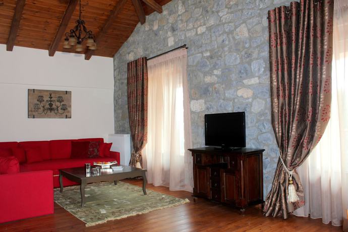 Imagen de la habitación del Hotel Nefeles Mainalon Luxury Residences and Lounge. Foto 17