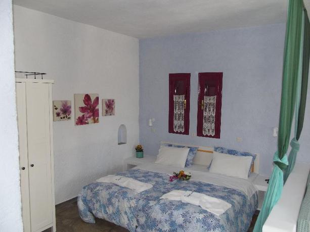 Imagen general del Hotel Nefeli, Agia Marina. Foto 2