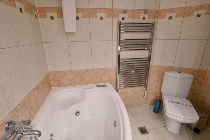 Imagen de la habitación del Hotel Nefeli, Alejandr&oacute;polis. Foto 16