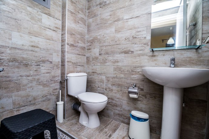 Imagen de la habitación del Hotel Nefeli, Apollonioi. Foto 8