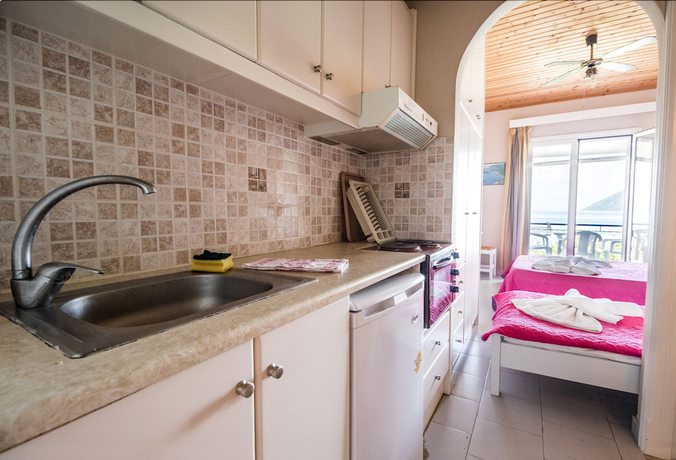 Imagen de la habitación del Hotel Nefeli, Apollonioi. Foto 13