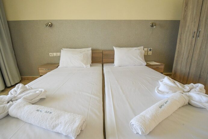 Imagen de la habitación del Hotel Nefeli Beach. Foto 15