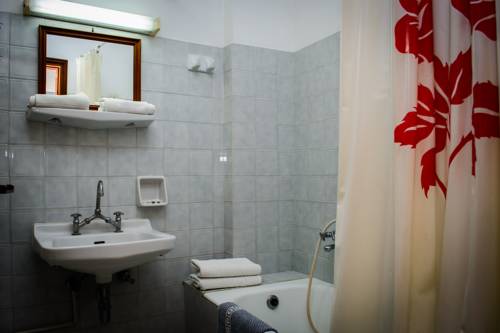 Imagen de la habitación del Hotel Nefeli, Karlovasi. Foto 3