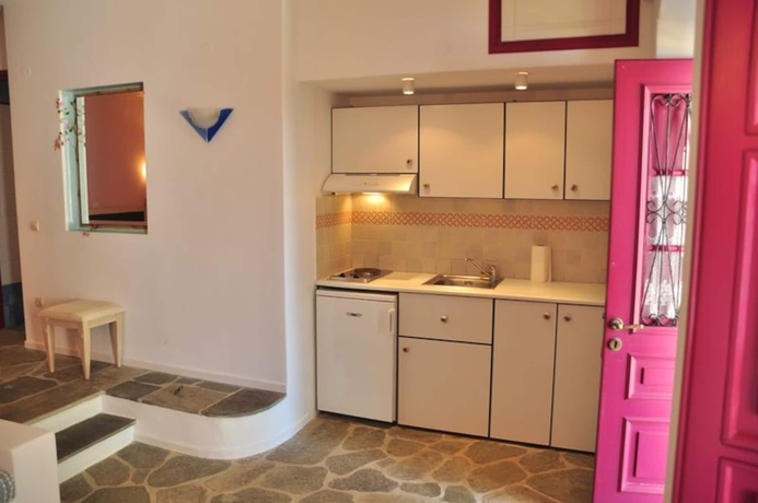 Imagen de la habitación del Hotel Nefeli, Leros. Foto 4