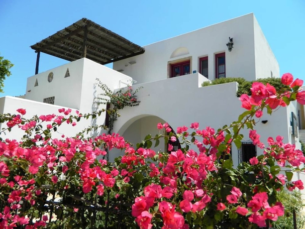 Imagen de los exteriores del Hotel Nefeli, Leros. Foto 9