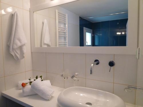 Imagen de la habitación del Hotel Nefeli, Skíros Ciudad. Foto 7