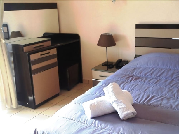 Imagen de la habitación del Hotel Nefeli Studios. Foto 11