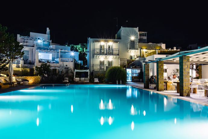 Imagen de la piscina del Hotel Nefeli hotel. Foto 19