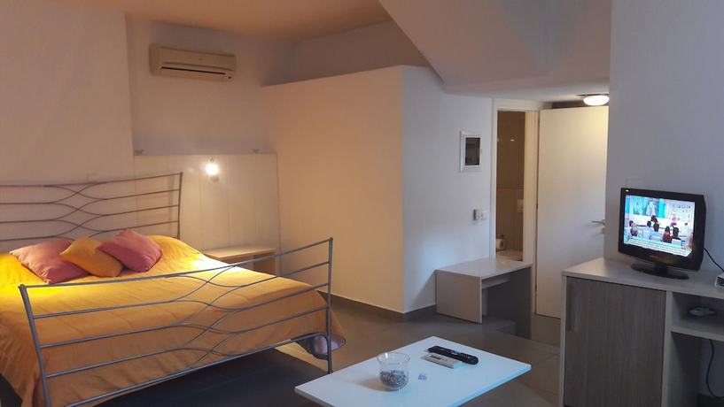 Imagen de la habitación del Hotel Nefeli hotel. Foto 11