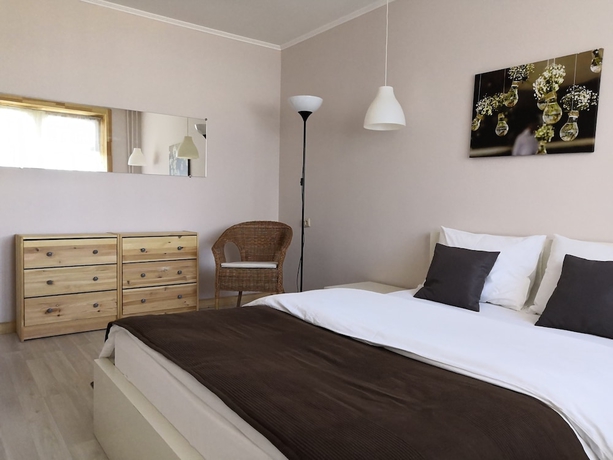 Imagen de la habitación del Hotel Neftehimik. Foto 2