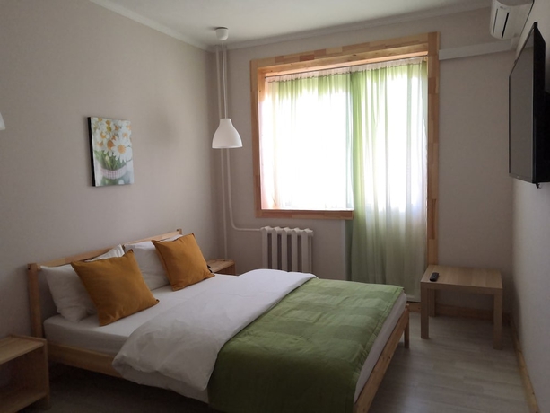 Imagen de la habitación del Hotel Neftehimik. Foto 15