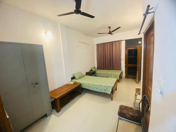 Imagen de la habitación del Hotel Negi Lodge Chandigarh. Foto 5