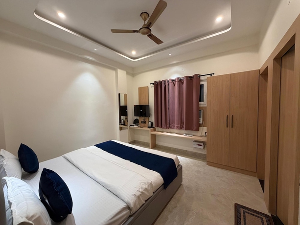 Imagen de la habitación del Hotel Negi Lodge Chandigarh. Foto 11