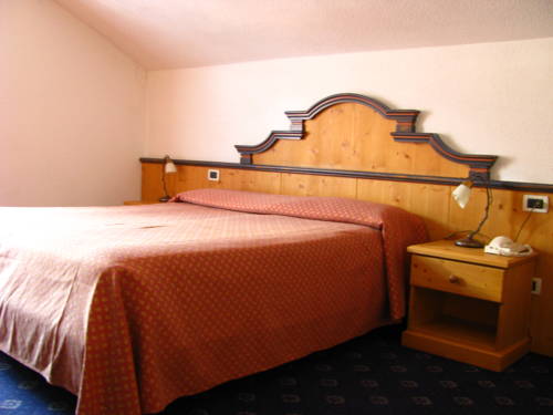 Imagen de la habitación del Hotel N&egrave;s Cr&eacute;pes. Foto 11